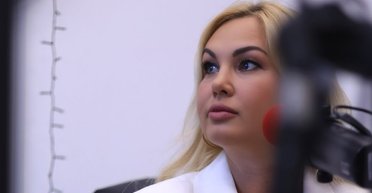 "Боль невозможно описать": ближайшая подруга изменила певице Камалии (фото)