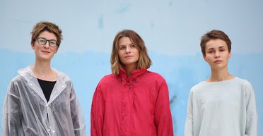 Свидетели Панивальковой. Участницы трио Panivalkova о знакомстве с идеальной женщиной