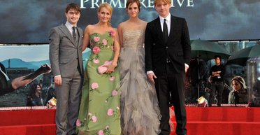 Джоан Роулінг сказала, за що і перед ким мають вибачитися Емма Вотсон і Деніел Редкліфф