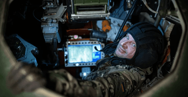 Останавливает прорыв РФ через Днепр: ВСУ используют модернизированное оружие СССР, — NPR (фото)