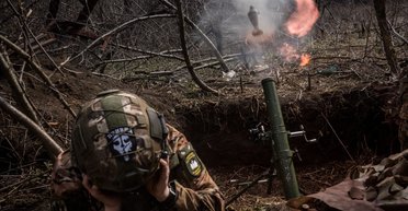 Захвачен ли Торецк: ОСГВ "Хортица" заявляет о продолжении боев в городской застройке (карта)