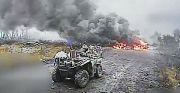 ЗС РФ почали механізовані штурми Покровська: в ЗСУ показали, як знищили колону техніки (відео)