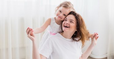 П'ять знаків Зодіаку жінок, які вважаються найкращими матерями