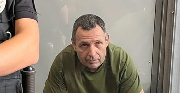 "Ростила я сина одна": мати "Лемберга" спростувала версію підозрюваного у вбивстві Парубія