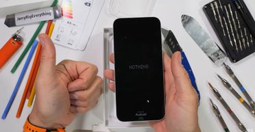 Один із найкращих недорогих смартфонів: хіт 2026 року випробували на міцність (відео)