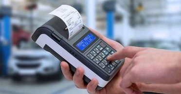 Кто наживется на РРО. Зачем власти кассовый аппарат в каждом ларьке