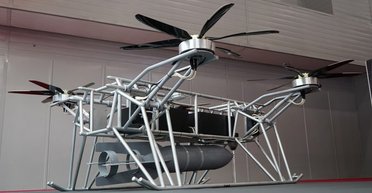 "Цар-коптер" із ФАБ-250: у РФ представили дрон "Мотылек", оснащений авіабомбами (фото)