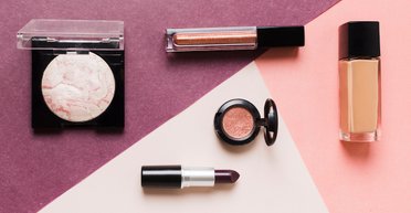 Взяти не можна відмовитися: чи можна купувати косметику в секонд-хендах