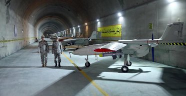 Разведчики тайно ищут в Иране химическое оружие, способное убить тысячи людей во время атак дронов, — Daily Mail