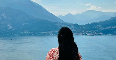 10 євро за банку: туристам в Італії почали продавати свіже повітря з озера Комо