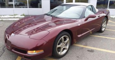 Гость из 2000-х: обнаружен культовый американский спорткар в новом состоянии (фото)