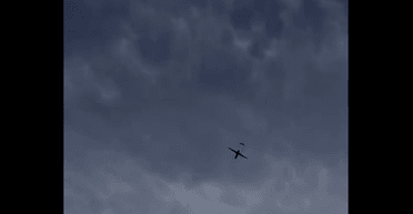 Небо закрыто более 5 часов: Москву и область всю ночь и под утро массированно атаковали дроны (фото)