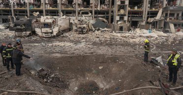 Баллистика, "Кинжалы", сотни шахедов: Россия ночью атаковала Украину — что известно