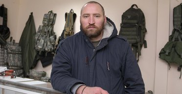 Добро с кулаками. Как волонтер Мирослав Гай помогает себе, спасая Украину