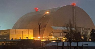 РФ атакувала безпілотниками Київщину: як виглядає пошкоджене укриття Чорнобильської АЕС (фото)