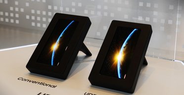 Нові iPhone 17 залишаться без екранів: що сталося і до чого тут Samsung