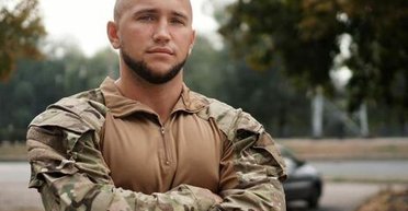 Суд відправив автора хіта "Путін — х**ло" та інших затриманих членів "Нацкорпусу" в СІЗО (відео)