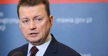 Хаос у верхах польської армії: слідом за генералами може піти у відставку і міністр Блащак