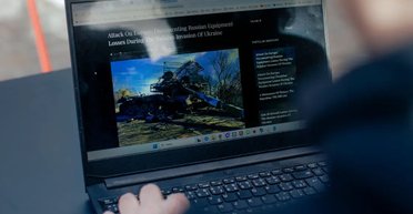 "Я лично заинтересован, чтобы Путин не выиграл эту войну": первое интервью администратора Oryx