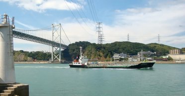 Угрожали экипажу оружием: иранцы захватили нефтяной танкер в Персидском заливе, — СМИ