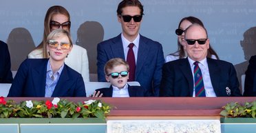 Княгиня Монако Шарлен появилась на публике вместе с сыном-наследником престола