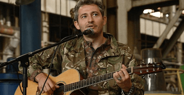 "Если будут полезными": Коля Серьга высказался о возвращении Потапа и Винника в Украину (видео)