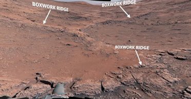 Марсохід NASA вперше сфотографував гігантські павутини на Марсі: що це (фото)