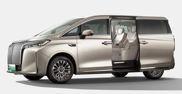 Кожа, массаж и огромный салон: Great Wall показали роскошный минивэн по цене Camry (фото)