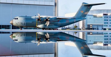 Как советский самолет в фильме о Бонде: Казахстан получит новый транспортник А400М