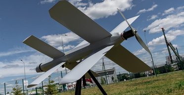 От запуска до удара: эксперты показали, как работает дрон-камикадзе "Ланцет" (видео)