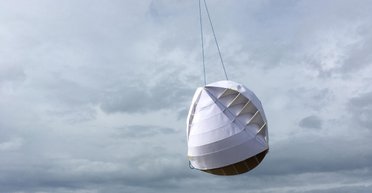 О солнечных панелях и турбинах можно забыть: необычная сфера производит энергию из ветра (видео)