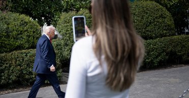 Дональд Трамп оточив себе клонами дружини Меланії, — ЗМІ (фото)