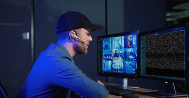 В Україні ФСБ РФ вербує молодь: як діяти у випадку отримання повідомлення (відео)