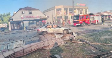 Удар РФ по магазину "Аврора" в Доброполье: появились новые данные о жертвах (фото)