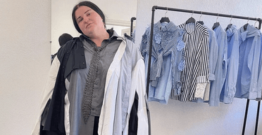 Кольчужный галстук и костюм из 10 рубашек: Alyona Alyona заметили в необычной одежде (фото)