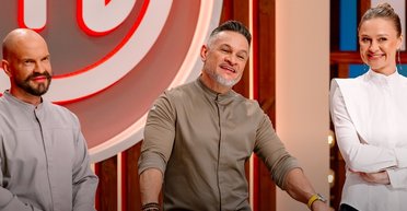 "МастерШеф" знімає 15 сезон: шоу після обстрілу переїхало до нового павільйону (фото)