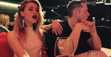 Фанаты Эмбер Херд уверены, что отцом ее близнецов стал Илон Маск