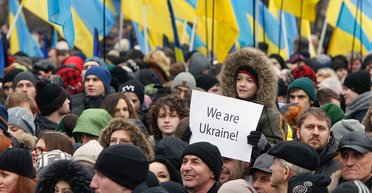 Вот что происходит. 13 параллельных реальностей, в которых живут украинцы