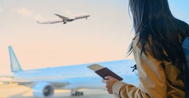 Женщина заплатила тысячи долларов из-за неполного имени на авиабилете: как так случилось