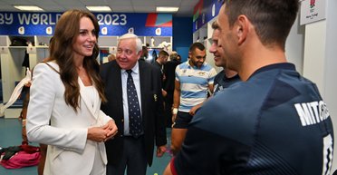 Стало відомо, чому Кейт Міддлтон стала частіше зʼявлятися в ділових костюмах