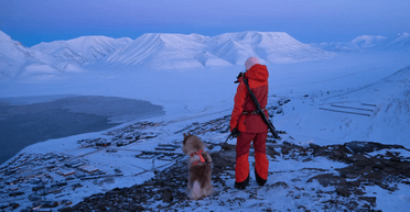 Денне світло 24 години на добу: жінка розповіла про життя поблизу Північного полюса (відео)