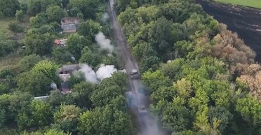 Злагоджена бойова робота: як бійці ЗСУ знищили ворога на позиції під Покровськом (відео)