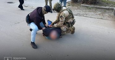 $2000 за "решение вопроса": на Прикарпатье разоблачили чиновника ТЦК