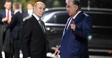 Таджикистан проигнорировал ордер МУС и не арестовал Путина (фото)