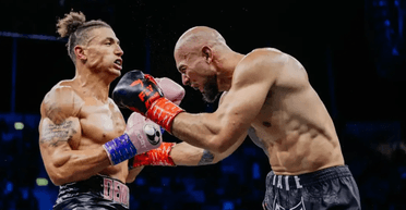 Тейт програв ДеМуру в бою за титул Misfits у важкій вазі: як пройшов поєдинок (відео)