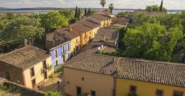 В Испании власти одним приказом превратили туристический город в призрак (фото)