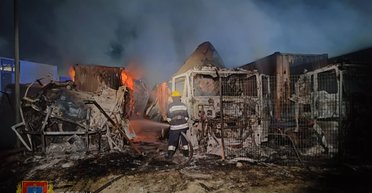 ЗС РФ атакували припортову інфраструктуру Одещини: в ОВА показали наслідки обстрілу (фото, відео)