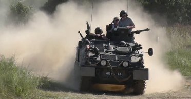 Скільки коштує життя українського солдата. І чому важливо купувати бронетехніку для ЗСУ