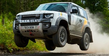 Land Rover Defender підготували до перегонів бездоріжжям (фото)