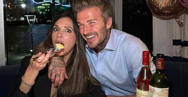 Во Франции с семьей: как Виктория Бекхэм отпраздновала 50-летний юбилей